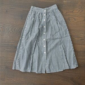 Madewell Navy and White Button-Down Skirt
